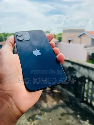 Apple iPhone 12 (Used)