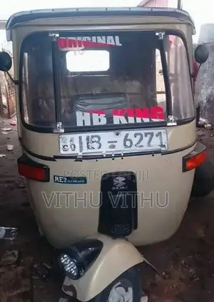 Bajaj RE 2004