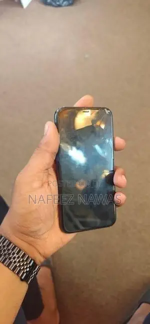 Apple iPhone 11 Pro 256GB (Used)
