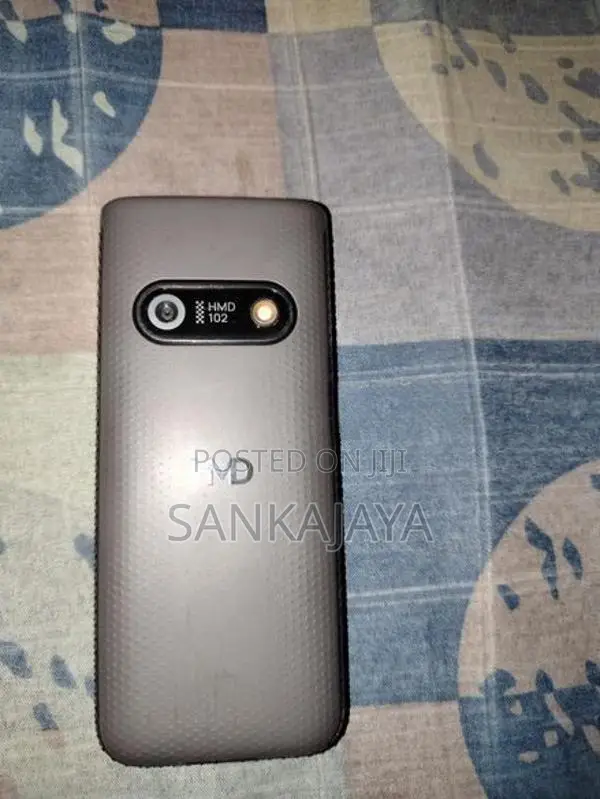 HMD 102 (Used)