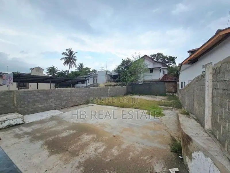 7 Perches Residential Bare Land For Sale In Nugegoda
