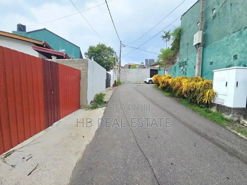 7 Perches Residential Bare Land For Sale In Nugegoda