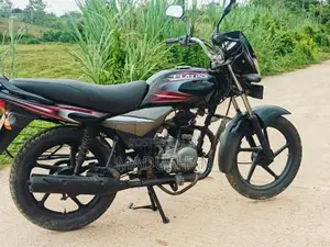 Bajaj Platina 100 XM 2012