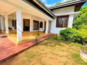 House For Sale In Aluthnuwara, Balangoda (Ssph-462)