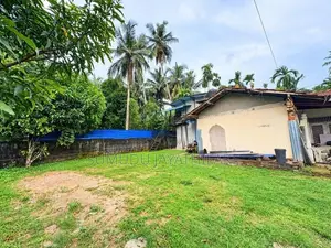 60 Perches Commercial Land for Sale Weliweriya