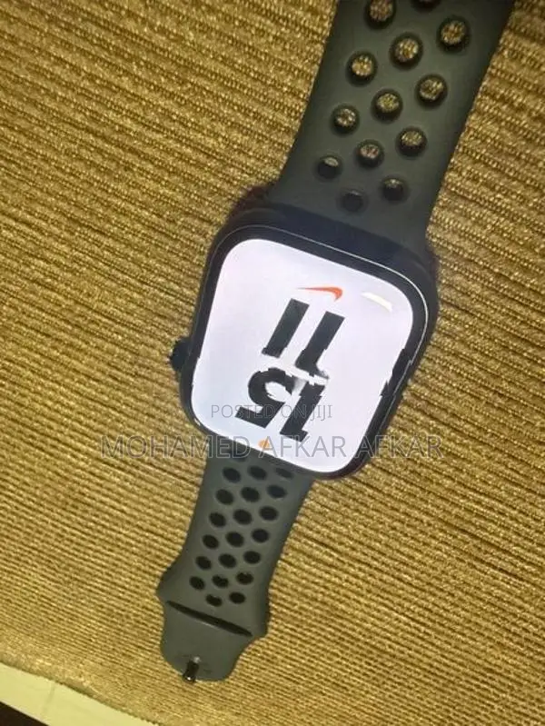 Apple iWatch Serious7