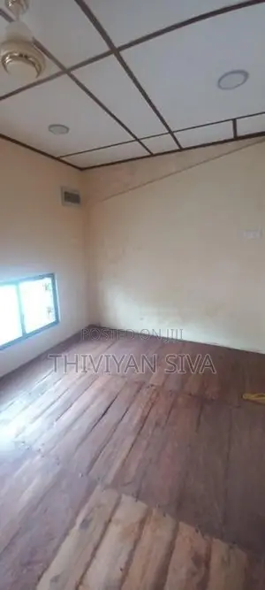ஆண்களிற்கான அறை வாடகைக்கு உண்டு