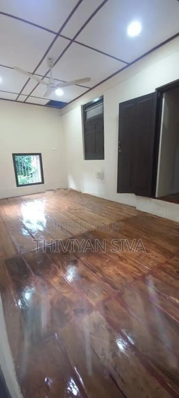 ஆண்களிற்கான அறை வாடகைக்கு உண்டு