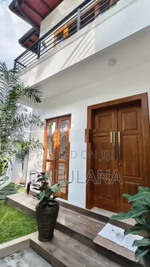 Two Storey House for Sale – Malabe, Kahanthota Road