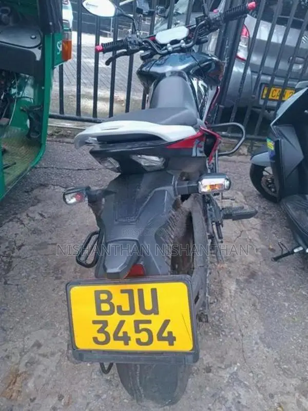 Bajaj Pulsar N125 2025