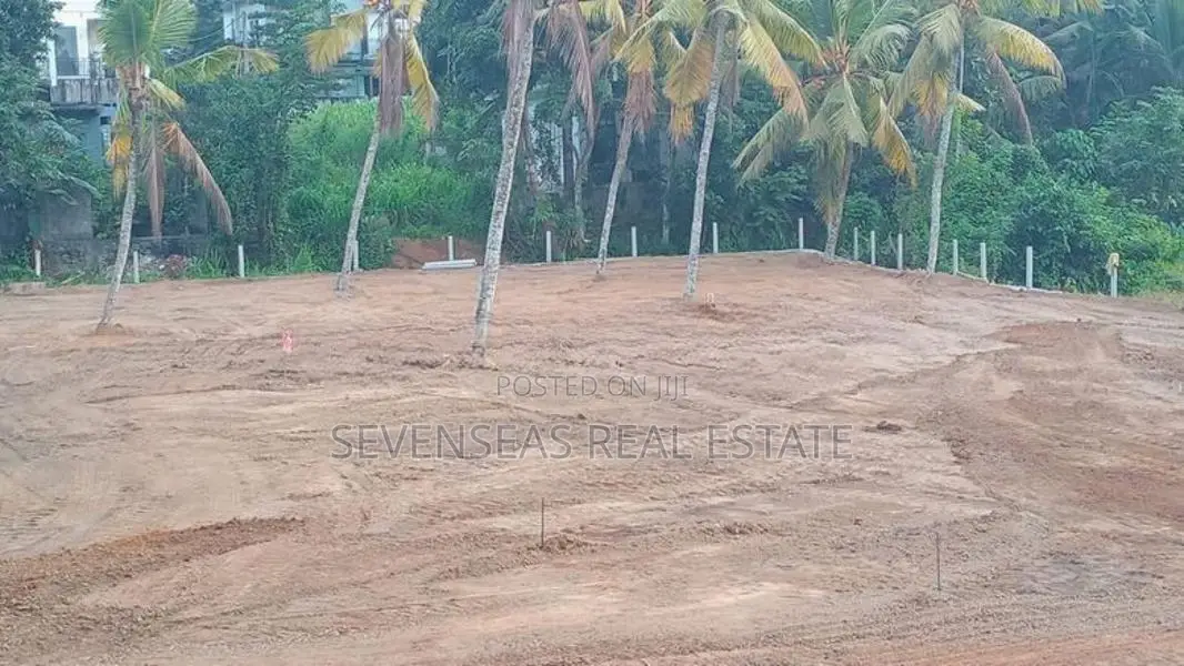 Land for Sale in Homagama
