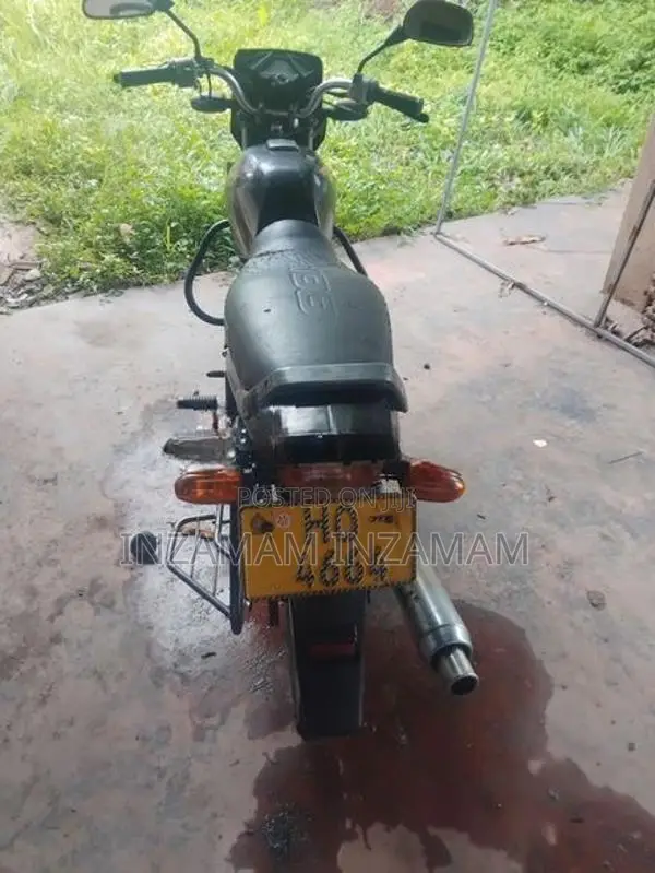 Bajaj Byk 2005