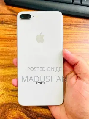 Apple iPhone 8 Plus (Used)