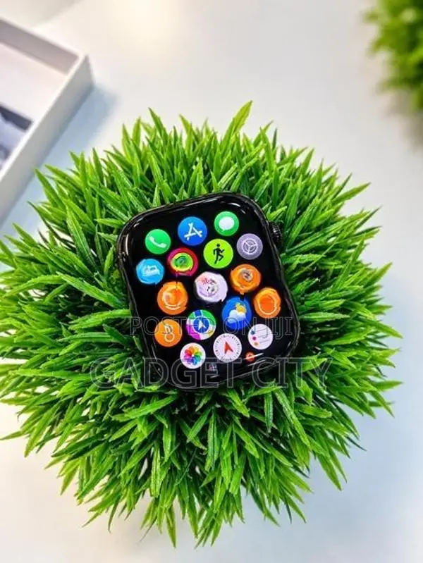 HK11 Pro Max Smart Watch