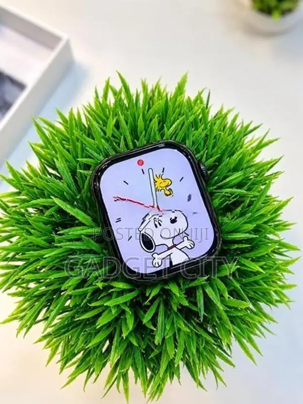HK11 Pro Max Smart Watch