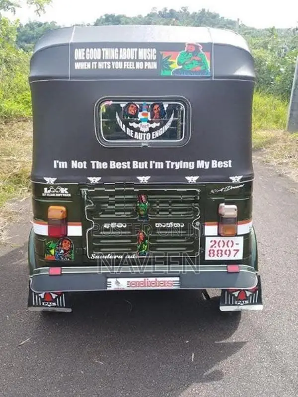 Bajaj RE 1995