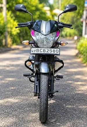Bajaj Discover 125 2016