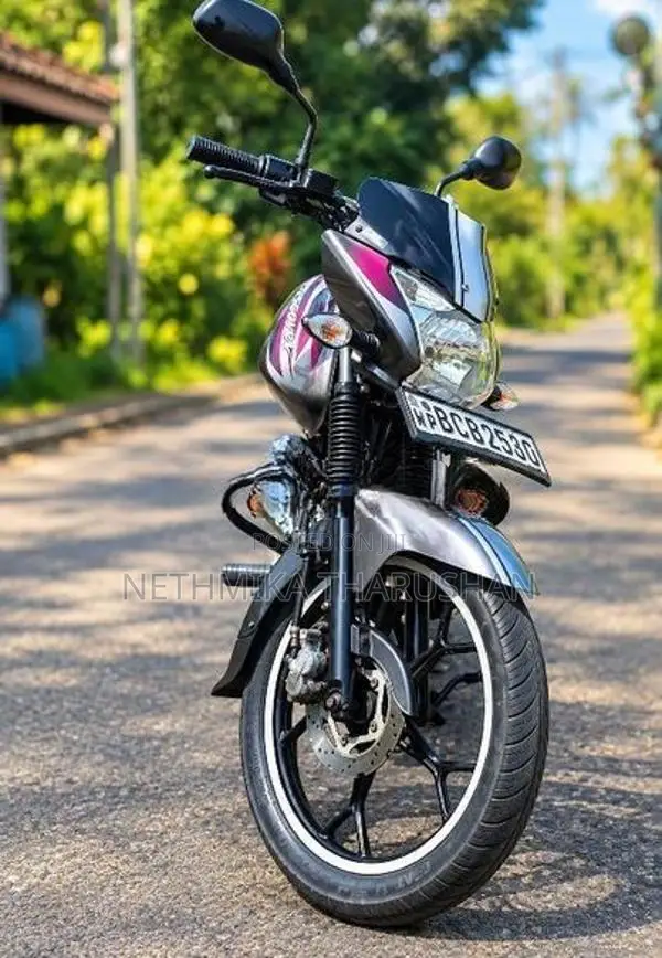 Bajaj Discover 125 2016