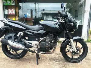 Bajaj Pulsar 180 2007