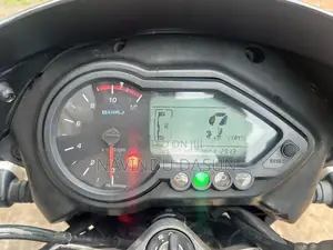 Bajaj Pulsar 180 2007