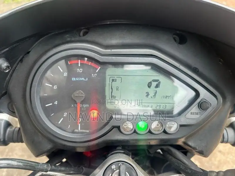 Bajaj Pulsar 180 2007
