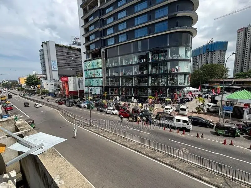 Commercial Building for Rent in Colombo 08( File No 192 C)