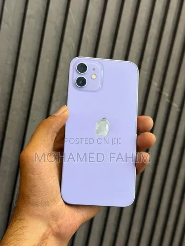 Apple iPhone 12 (Used)