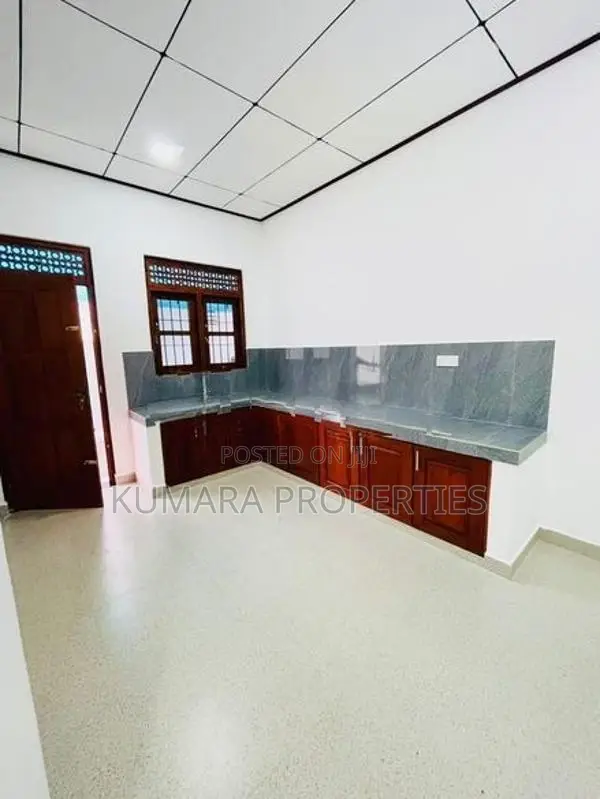 Brand New House for Sale – Bandaragama