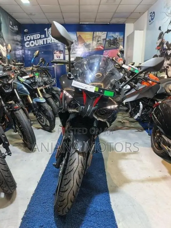 Bajaj Pulsar RS200 2026