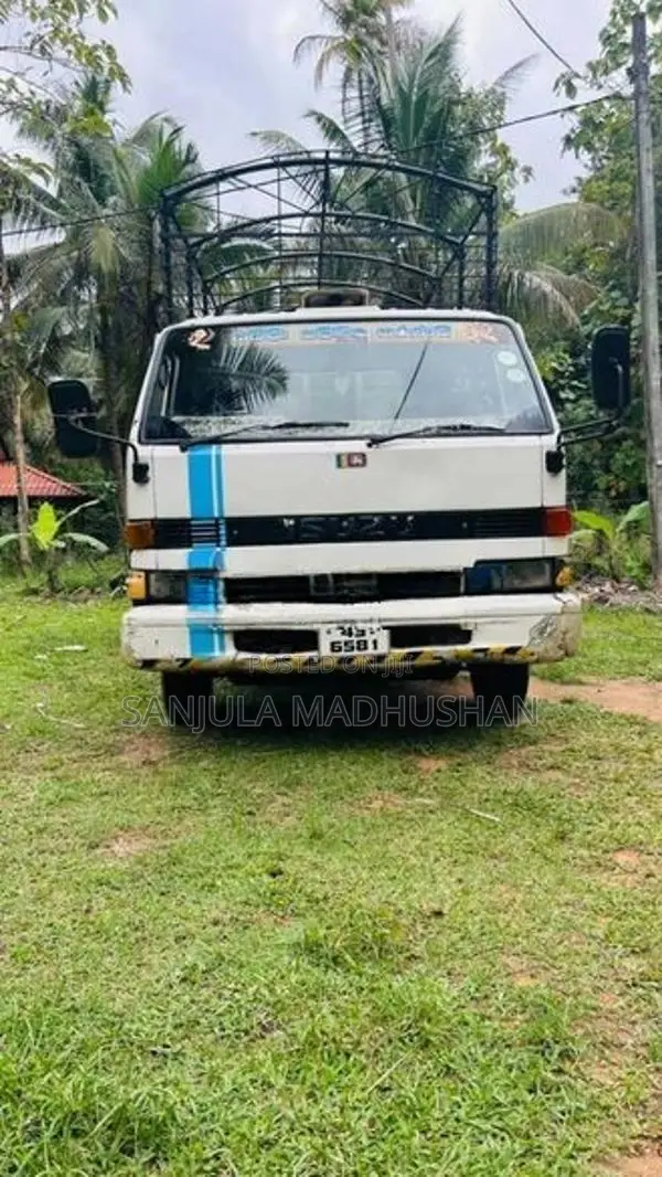 Isuzu 250 1988