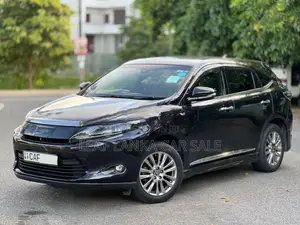 Toyota Harrier 2014