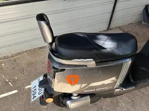 Yadea Epoc 2025