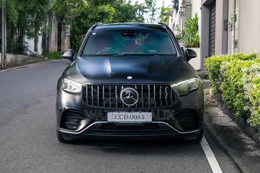 Mercedes Benz GLC 63s Performance 2023