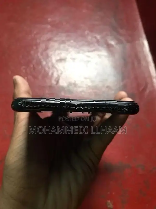 Apple iPhone 7 Plus (Used)