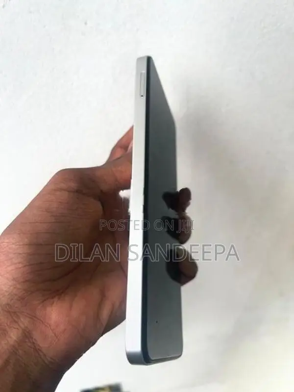 ZTE nubia V80 Plus (Used)