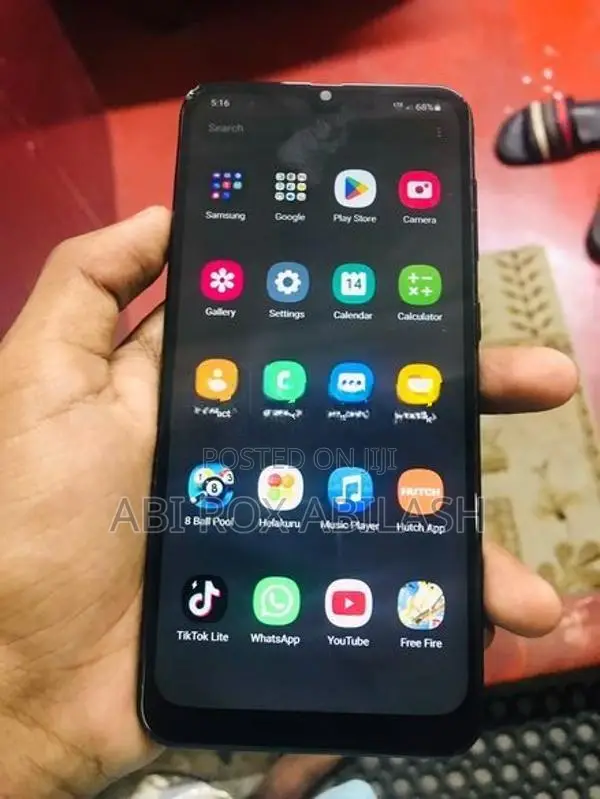 Samsung Galaxy A30 (Used)