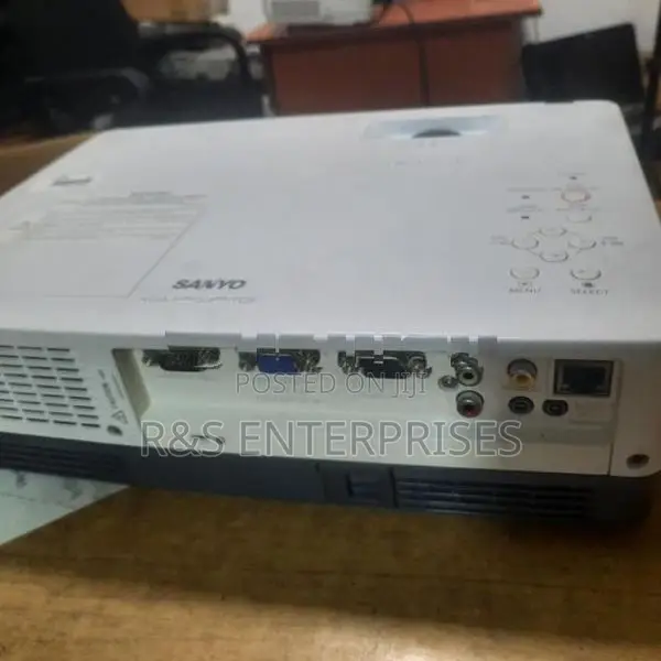 Sanyo Projector