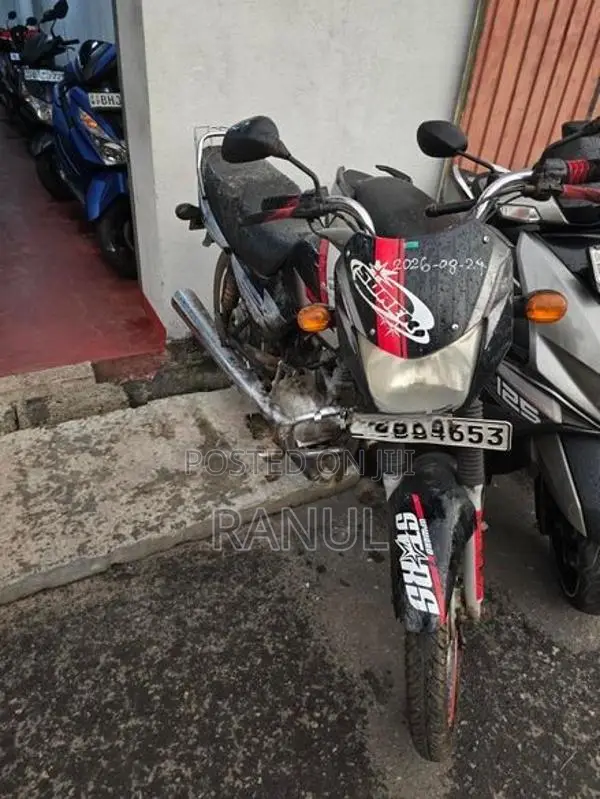 Bajaj CT100 2014