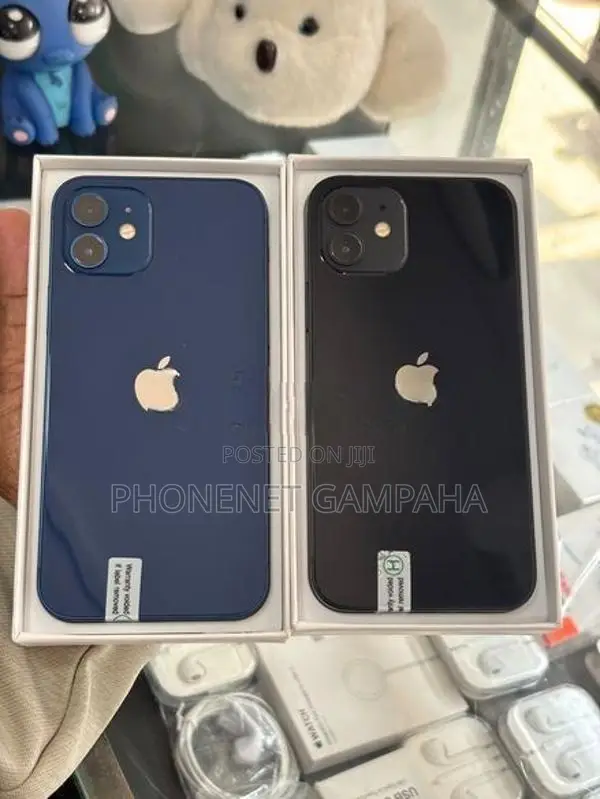 Apple iPhone 12 128GB (Used)