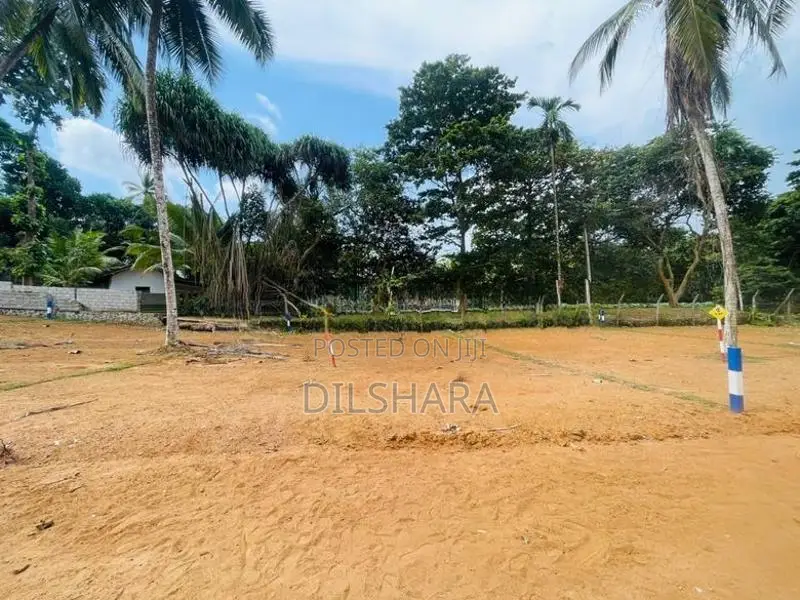 Yakkala Land for Sale