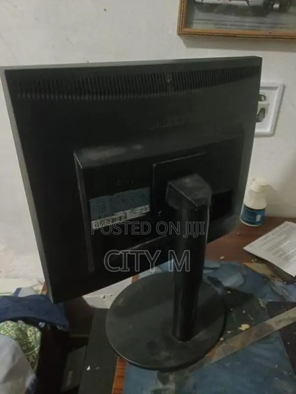 Samsung Monitor