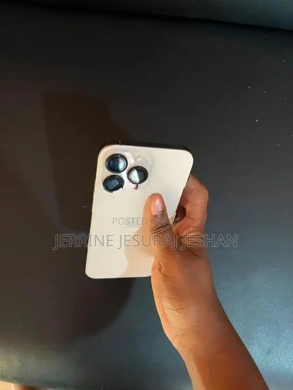 Apple iPhone 16 Pro Max (Used)
