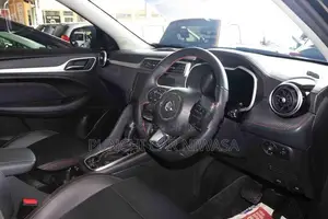 MG ZS 2025