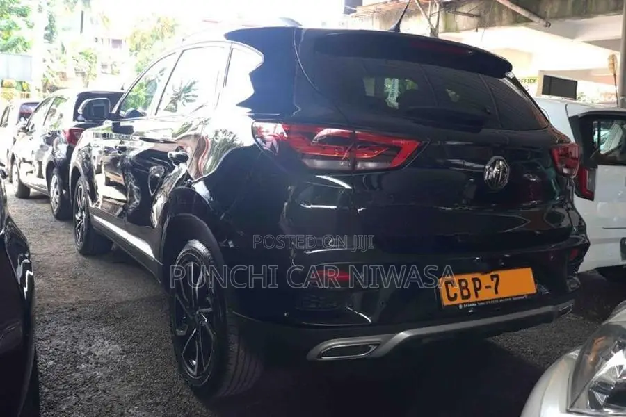 MG ZS 2025