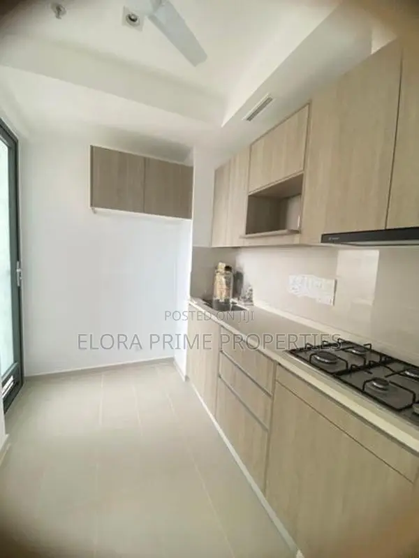 Trizen Apartment For Rent - Furnishing Is On Process In Colombo 2