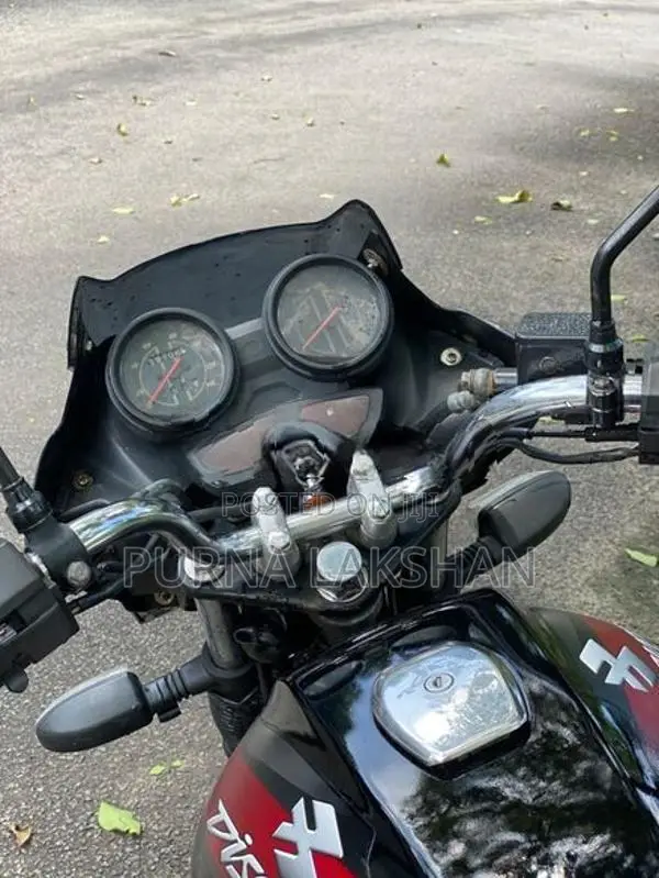 Bajaj Discover 2011