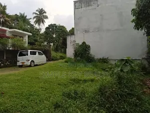 Kottawa 6 Perched Valuable Land For Sale