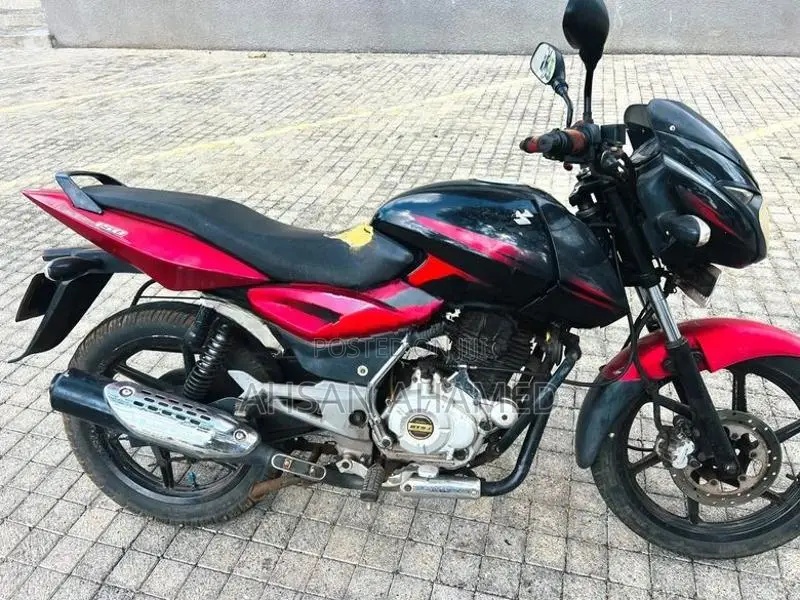 Bajaj Pulsar 150 2016