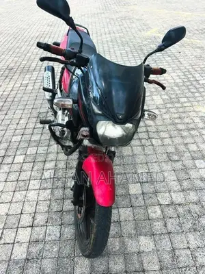 Bajaj Pulsar 150 2016