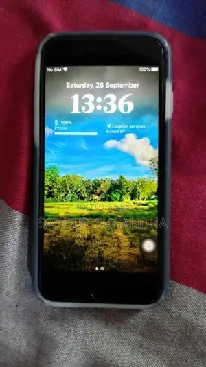 Apple iPhone 8 (Used)